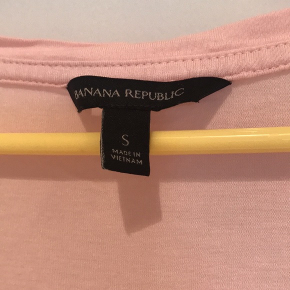 Banana Republic Relaxed Look Tee - Picture 4 of 6